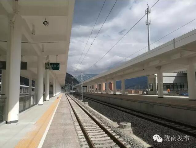 蘭渝鐵路最新進展！除胡麻嶺隧道外已全線鋪通